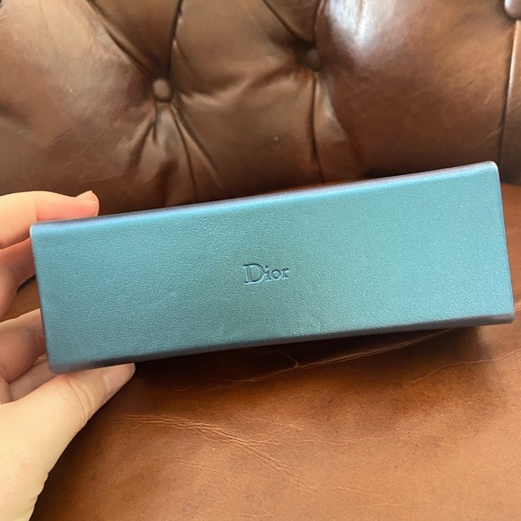 Dior and Rihanna collab sunglasses - Picture 10 of 12